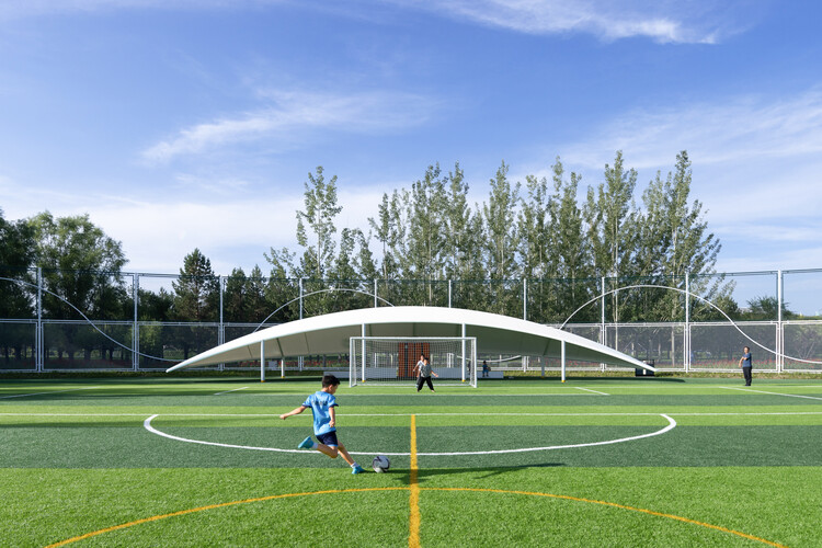 美媒：快船预计将与篮球运营总裁弗兰克团队达成续约