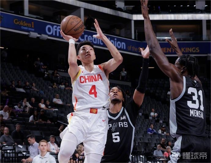 达维多维奇：离开沙特是因为老婆适应不了，家人比金钱更重要